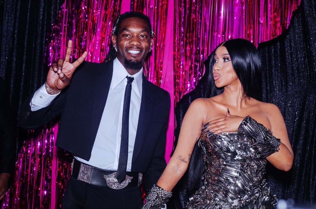 Offset & Cardi B Have a Date Night at New York Knicks Game Following Split