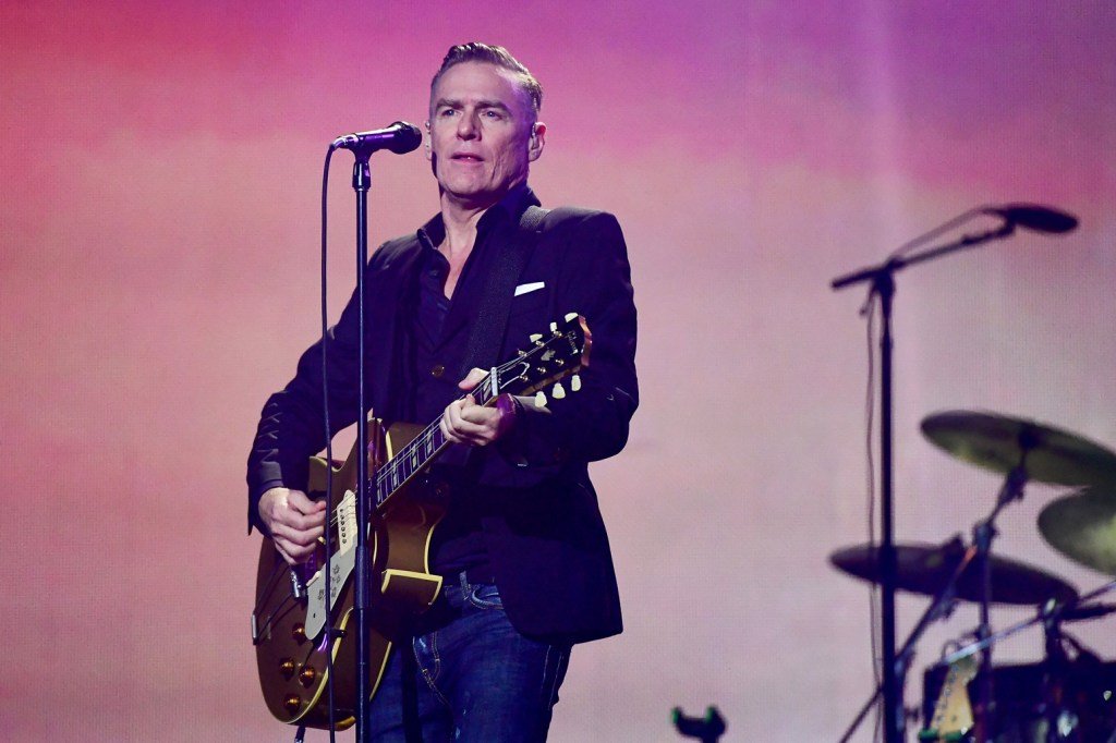 Bryan Adams toronto 2017 billboard 1548