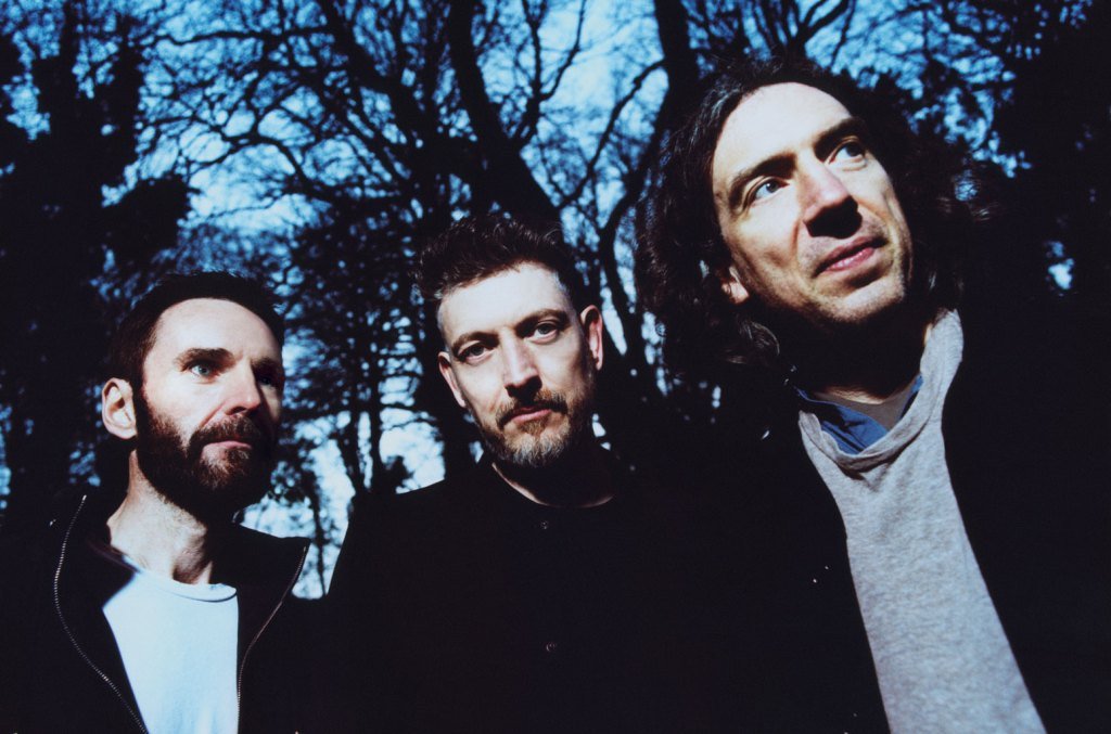 Snow Patrol Announce First New Album in Six Years, ‘The Forest Is the Path’