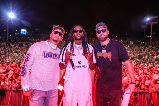 patrick mahomes 2 chainz travis kelce jam 2024 billboard 1548