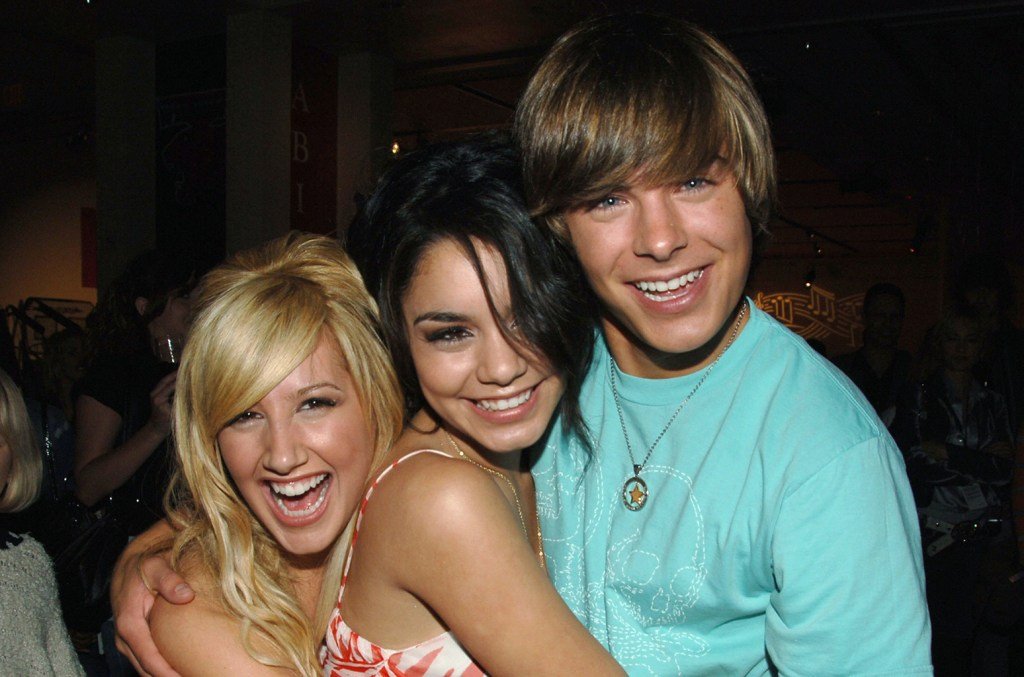 Zac Efron Says Ashley Tisdale & Vanessa Hudgens Will Be the ‘Best Moms Ever’ Amid Dual Pregnancies