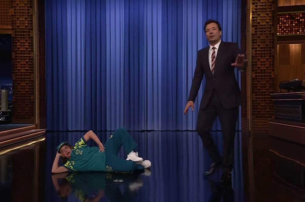 Rachel Dratch tonight show fallon 24 billboard 1548