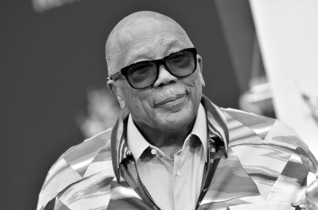 1731612832 Quincy Jones Hand And Footprint Ceremony 2018 billboard 1548