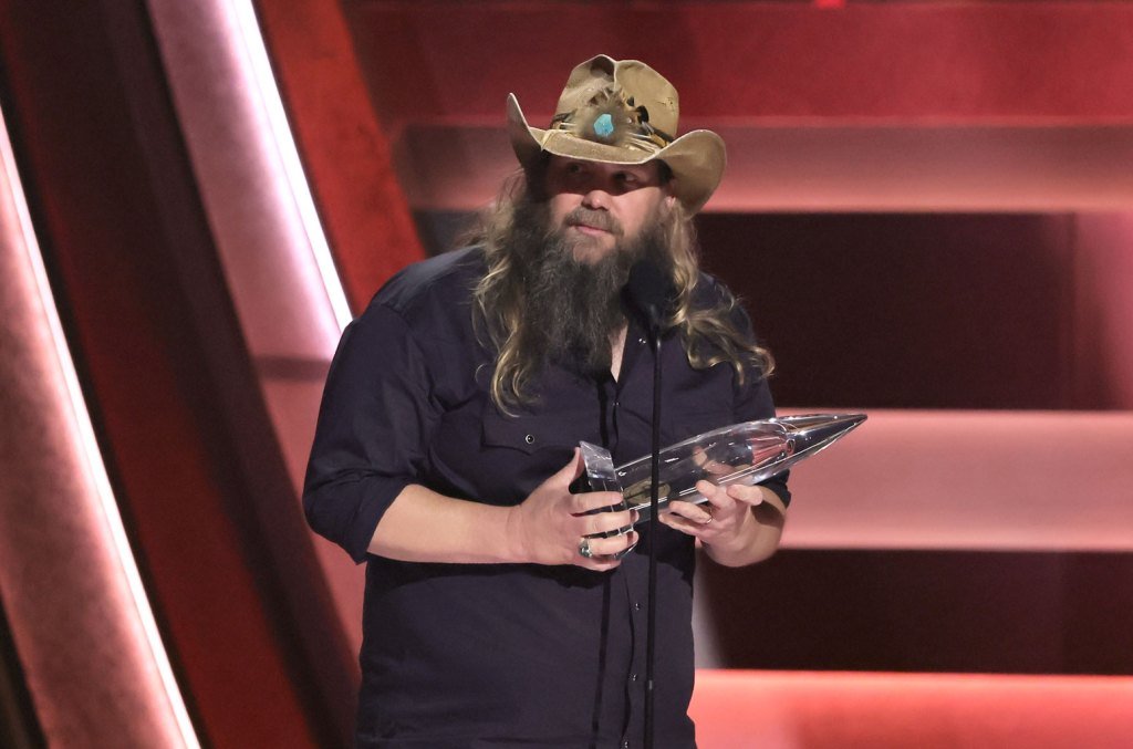 Chris Stapleton award 2 cma show 2024 billboard 1548