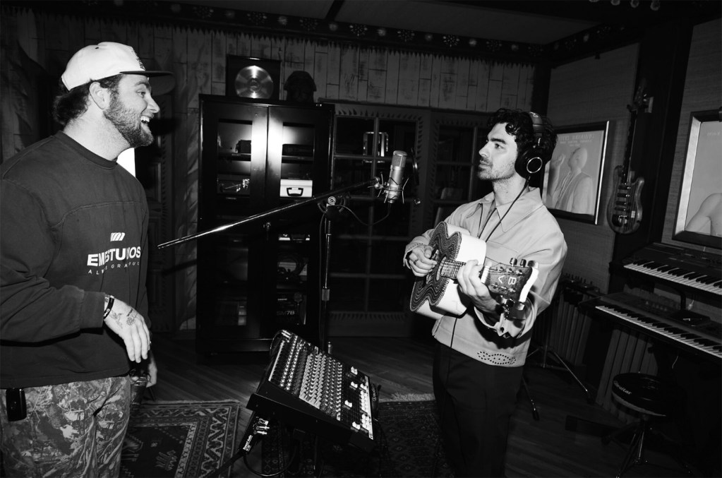 alex warren joe jonas studio 2024 billboard 1548