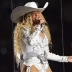 beyonce halftime christmas@2000x1270