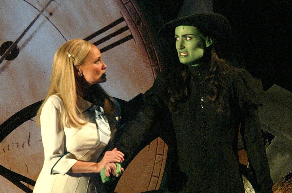 kristin chenoweth idina menzel wicked 2004 billboard 1548