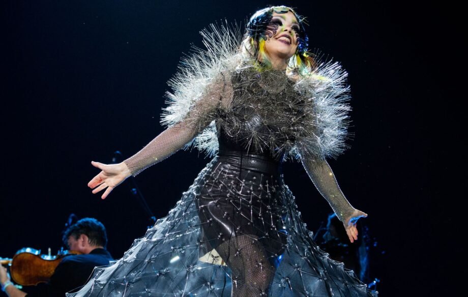 Bjork Coachella 2023@2000x1270