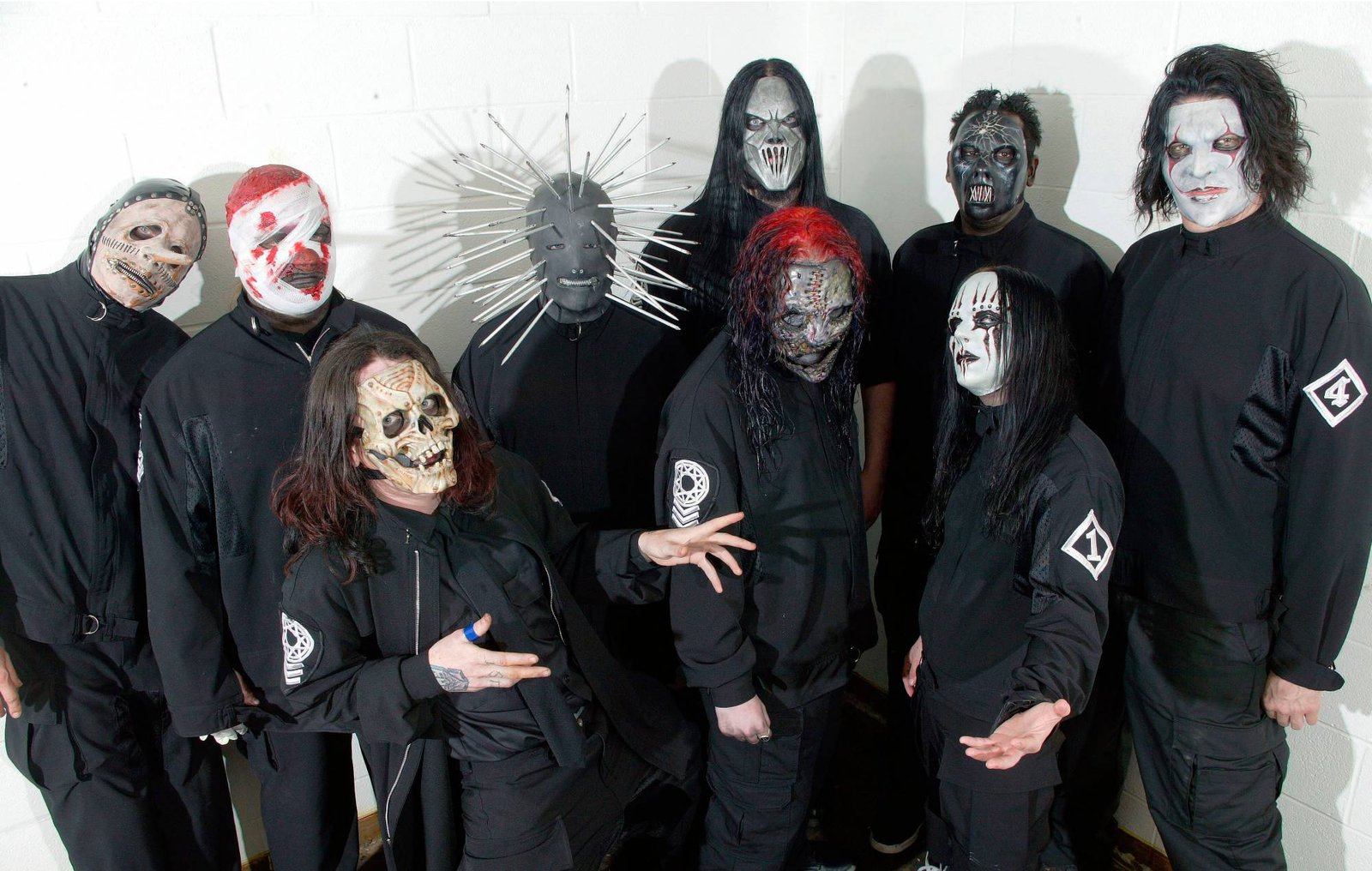 Slipknot posing