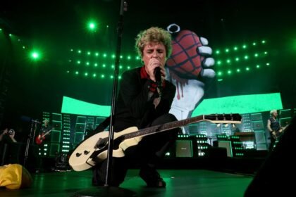 green day saviors washington dc 2024 billboard 1548