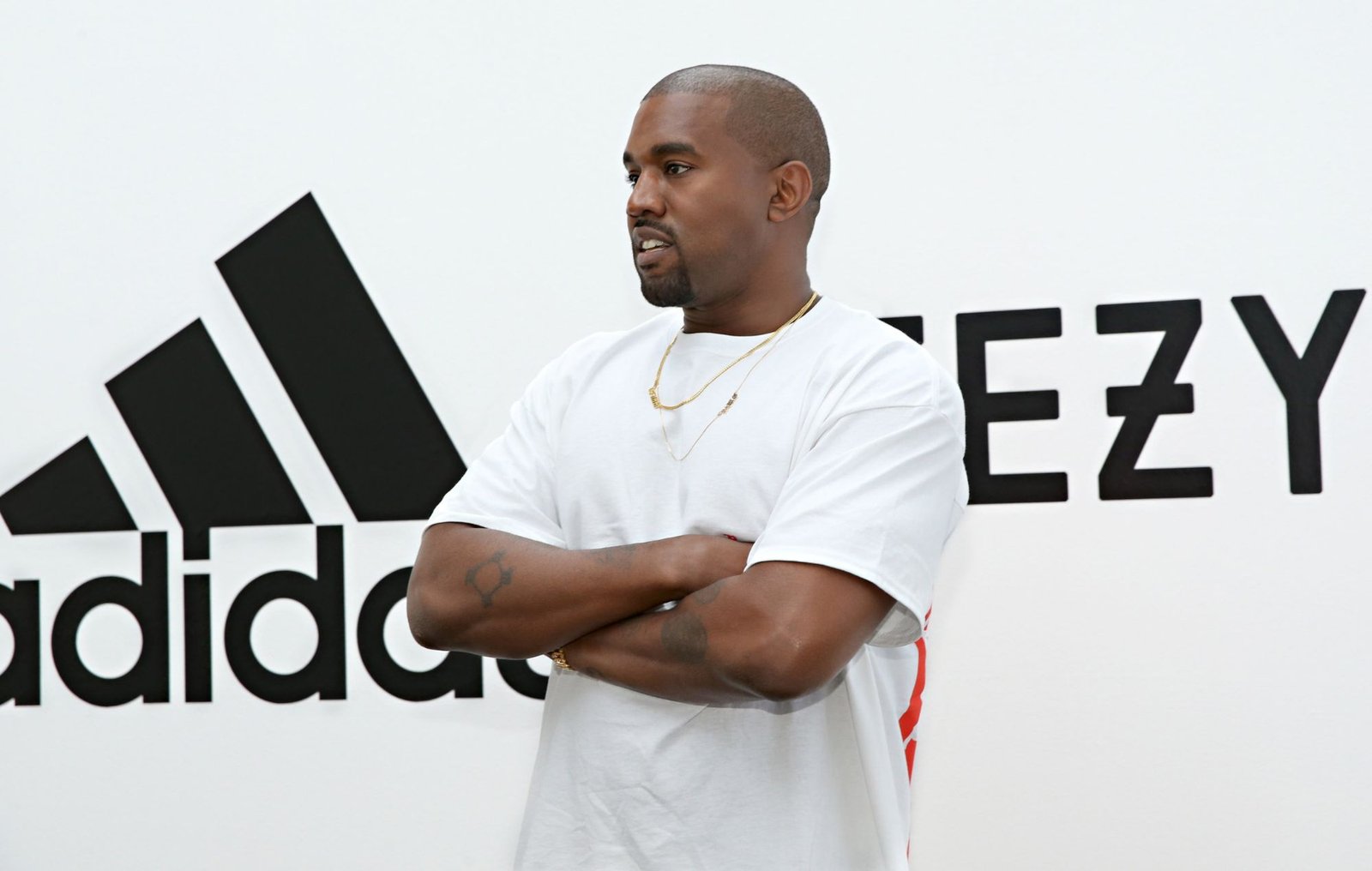 kanye adidas@2000x1270