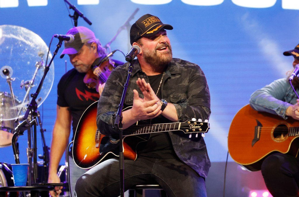 Lee Brice nov 2023 billboard 1548