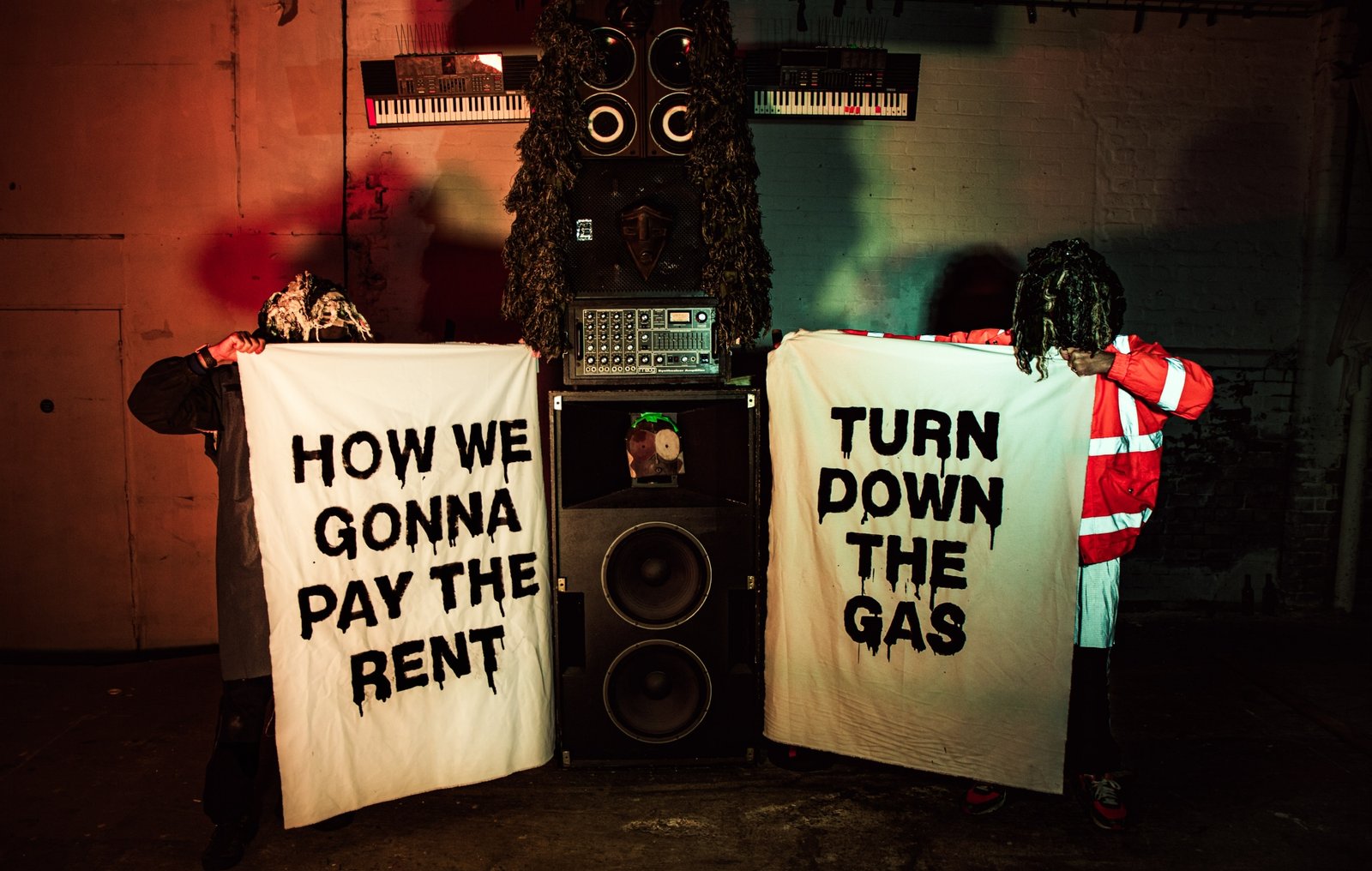 SnappedAnklesnew single Pay The Rent launch campaign