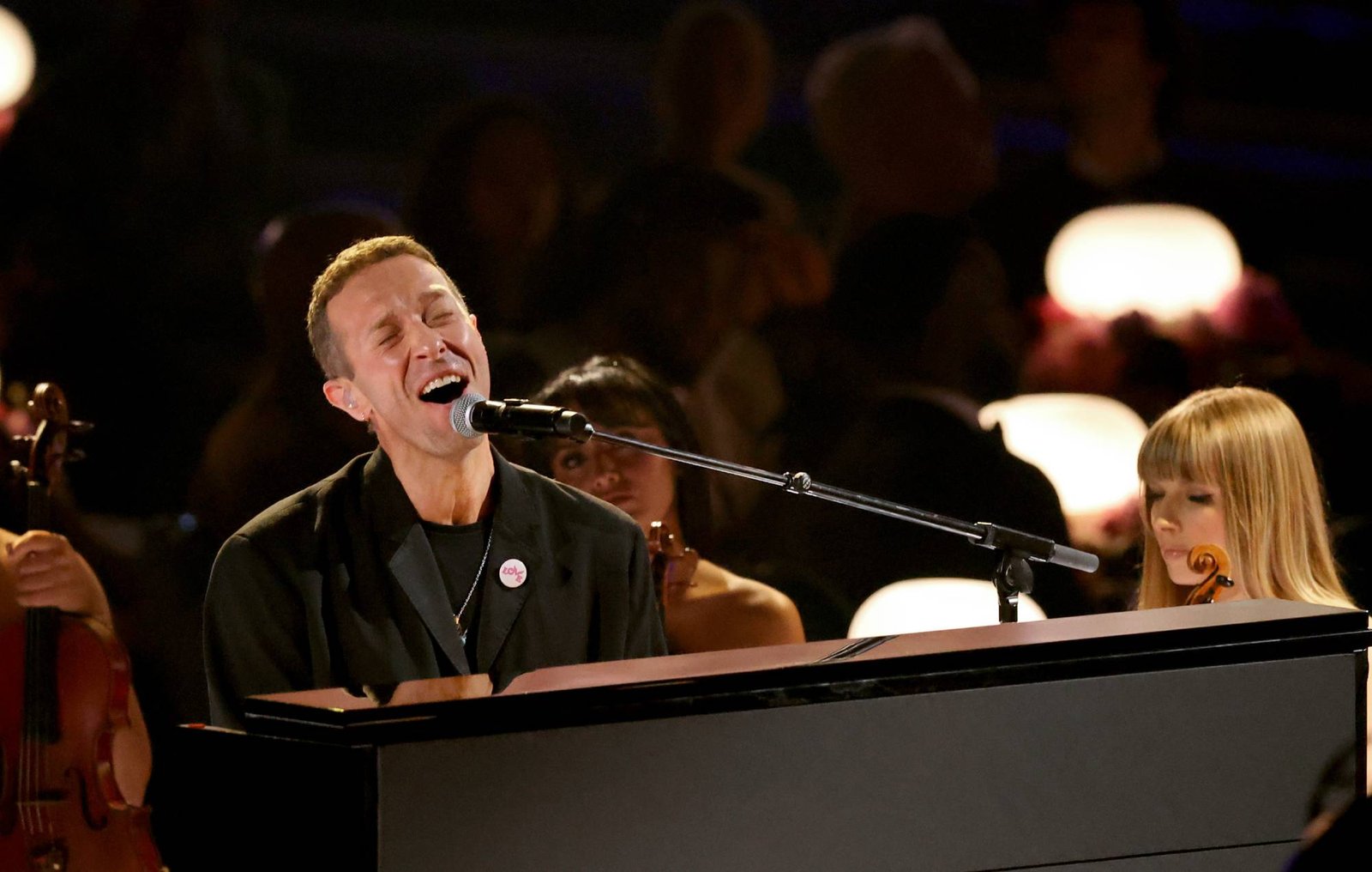 chris martin grammys 2025